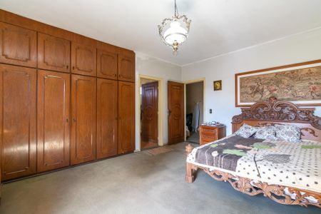 Casa à venda com 492m², 3 quartos e 2 vagasSuíte 1