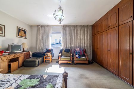 Casa à venda com 492m², 3 quartos e 2 vagasSuíte 1