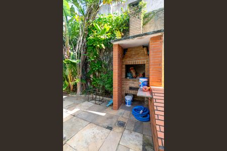 Casa à venda com 492m², 3 quartos e 2 vagasÁrea comum - Churrasqueira