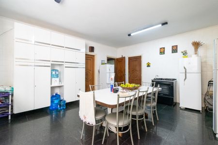 Casa à venda com 492m², 3 quartos e 2 vagasCozinha