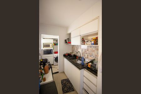 Apartamento à venda com 65m², 2 quartos e 1 vagaCozinha
