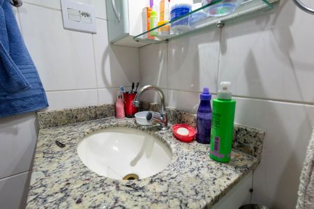 Apartamento à venda com 74m², 3 quartos e 1 vagaBanheiro