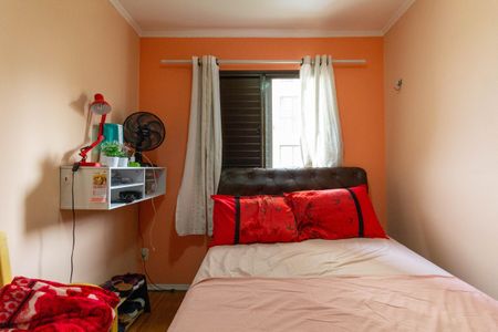 Apartamento à venda com 74m², 3 quartos e 1 vagaQuarto 2