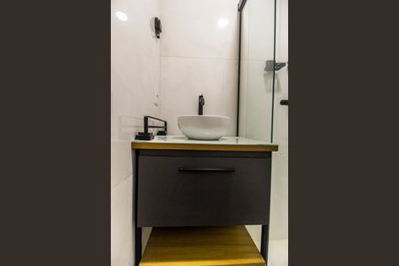 Apartamento para alugar com 48m², 2 quartos e 1 vaga Apartamento para alugar com 48m², 2 quartos e 1 vagaBanheiro