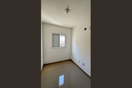 Casa de condomínio à venda com 106m², 3 quartos e 1 vagaQuarto 1