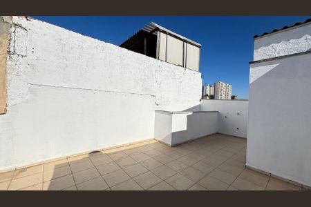 Casa de condomínio à venda com 106m², 3 quartos e 1 vagaCobertura