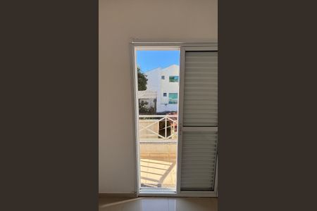 Casa de condomínio à venda com 106m², 3 quartos e 1 vagaSuite