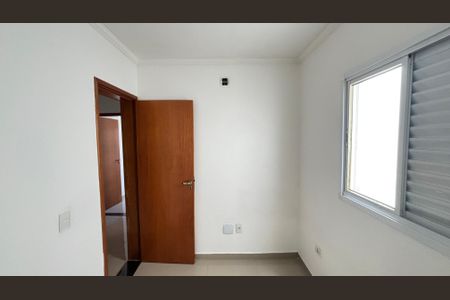 Casa de condomínio à venda com 106m², 3 quartos e 1 vagaQuarto 2