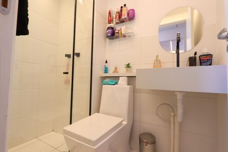 Apartamento à venda com 37m², 2 quartos e sem vagaBanheiro