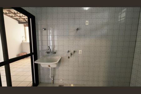 Casa à venda com 237m², 4 quartos e 6 vagasÁrea de Serviço