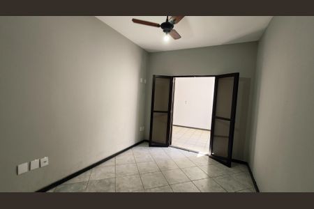 Casa à venda com 237m², 4 quartos e 6 vagasQuarto 3