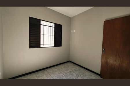 Casa à venda com 237m², 4 quartos e 6 vagasQuarto 1