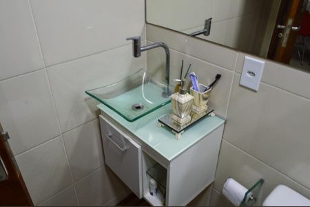 Apartamento à venda com 200m², 3 quartos e 2 vagas Apartamento à venda com 200m², 3 quartos e 2 vagasBanheiro da Suíte 3