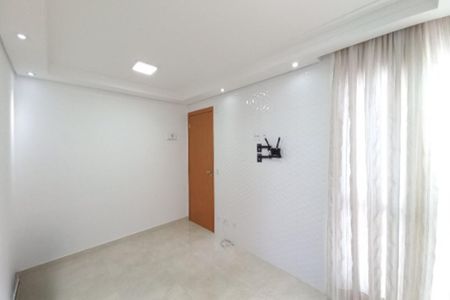Apartamento à venda com 46m², 2 quartos e 1 vaga Apartamento à venda com 46m², 2 quartos e 1 vagaSala
