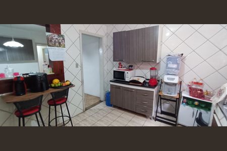 Casa à venda com 140m², 3 quartos e 2 vagas Casa à venda com 140m², 3 quartos e 2 vagasCozinha