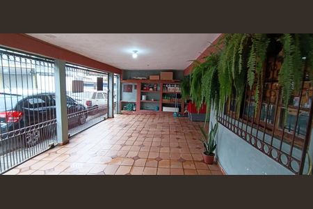 Casa à venda com 140m², 3 quartos e 2 vagas Casa à venda com 140m², 3 quartos e 2 vagasGaragem