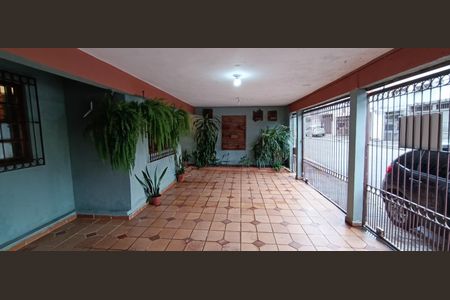 Casa à venda com 140m², 3 quartos e 2 vagas Casa à venda com 140m², 3 quartos e 2 vagasGaragem