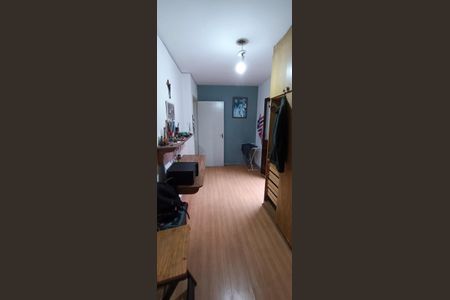 Casa à venda com 140m², 3 quartos e 2 vagas Casa à venda com 140m², 3 quartos e 2 vagasCloset da suíte 2