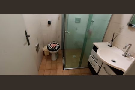 Casa à venda com 140m², 3 quartos e 2 vagas Casa à venda com 140m², 3 quartos e 2 vagasBanheiro da Suíte 1