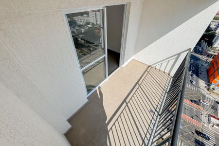 Apartamento para alugar com 28m², 1 quarto e sem vaga Apartamento para alugar com 28m², 1 quarto e sem vagaVaranda