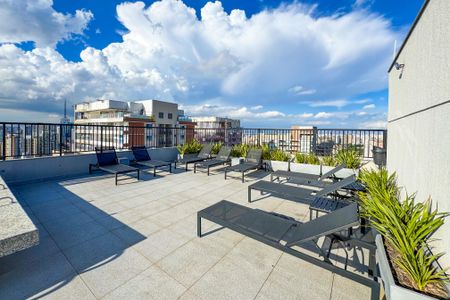 Apartamento para alugar com 28m², 1 quarto e sem vaga Apartamento para alugar com 28m², 1 quarto e sem vagaPiscina - Rooftop