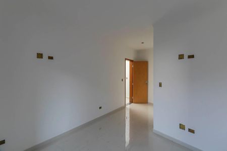 Casa à venda com 70m², 2 quartos e 2 vagas Casa à venda com 70m², 2 quartos e 2 vagasSuíte 1