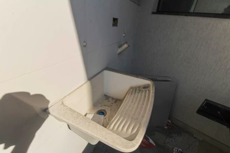 Casa à venda com 70m², 2 quartos e 2 vagas Casa à venda com 70m², 2 quartos e 2 vagasÁrea de Serviço