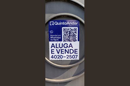 Casa à venda com 70m², 2 quartos e 2 vagas Casa à venda com 70m², 2 quartos e 2 vagasPlaca