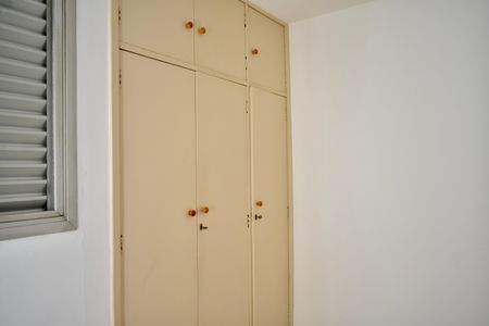 Apartamento à venda com 75m², 2 quartos e 1 vagaQuarto 1