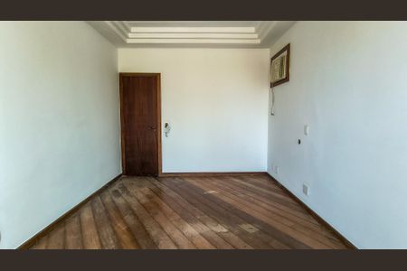 Casa de condomínio à venda com 400m², 4 quartos e 6 vagasSuíte 1