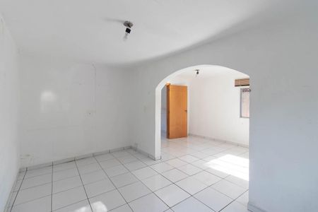 Casa à venda com 214m², 5 quartos e 3 vagasQuarto 4