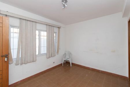 Casa à venda com 214m², 5 quartos e 3 vagasSala