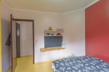 Casa à venda com 190m², 5 quartos e 2 vagas Casa à venda com 190m², 5 quartos e 2 vagasQuarto 1