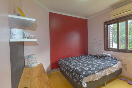 Casa à venda com 190m², 5 quartos e 2 vagas Casa à venda com 190m², 5 quartos e 2 vagasQuarto 1