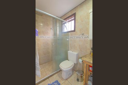 Casa à venda com 190m², 5 quartos e 2 vagas Casa à venda com 190m², 5 quartos e 2 vagasBanheiro Social