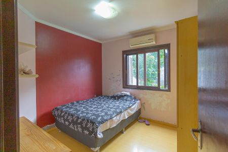 Casa à venda com 190m², 5 quartos e 2 vagas Casa à venda com 190m², 5 quartos e 2 vagasQuarto 1