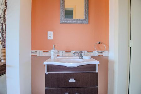 Casa à venda com 173m², 2 quartos e 3 vagasBanheiro Social 