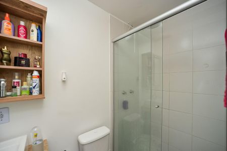 Apartamento à venda com 64m², 3 quartos e 1 vagaBanheiro da Suíte 2