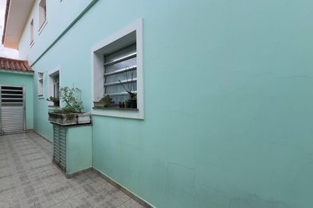 Casa à venda com 133m², 3 quartos e 2 vagas Casa à venda com 133m², 3 quartos e 2 vagasÁrea Externa