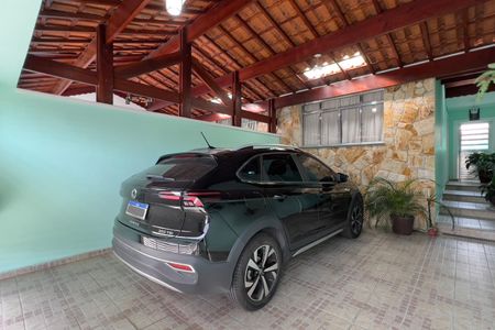 Casa à venda com 133m², 3 quartos e 2 vagas Casa à venda com 133m², 3 quartos e 2 vagasGaragem