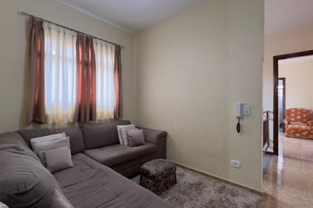 Casa à venda com 133m², 3 quartos e 2 vagas Casa à venda com 133m², 3 quartos e 2 vagasSala