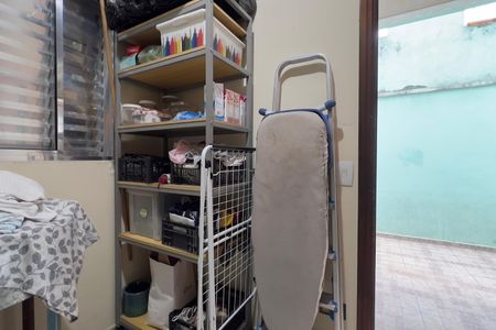 Casa à venda com 133m², 3 quartos e 2 vagas Casa à venda com 133m², 3 quartos e 2 vagasQuarto de Serviço