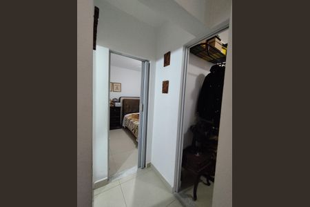 Apartamento à venda com 33m², 2 quartos e sem vagaCorredor