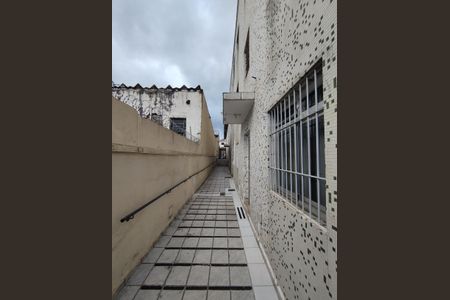 Apartamento à venda com 33m², 2 quartos e sem vagaÁrea comum