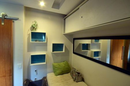 Apartamento à venda com 70m², 2 quartos e 2 vagasQuarto de Serviço