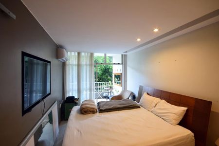 Apartamento à venda com 70m², 2 quartos e 2 vagasSuíte