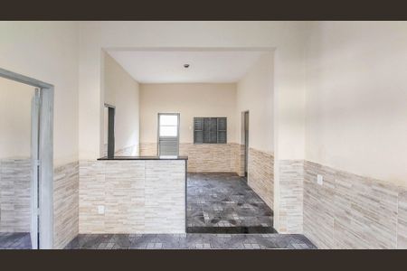 Casa para alugar com 300m², 2 quartos e 2 vagasSala