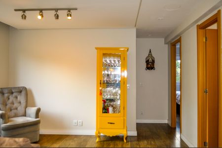 Apartamento à venda com 74m², 3 quartos e 1 vagaSala