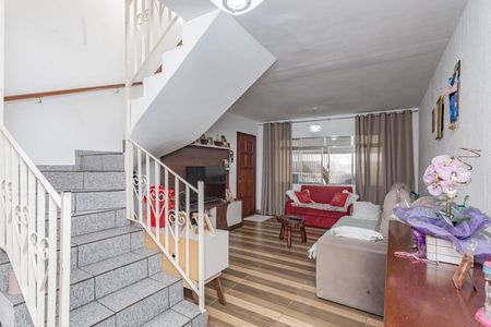 Casa à venda com 150m², 3 quartos e 2 vagasSala