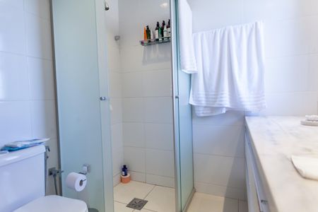 Apartamento à venda com 136m², 3 quartos e 3 vagasBanheiro da Suíte